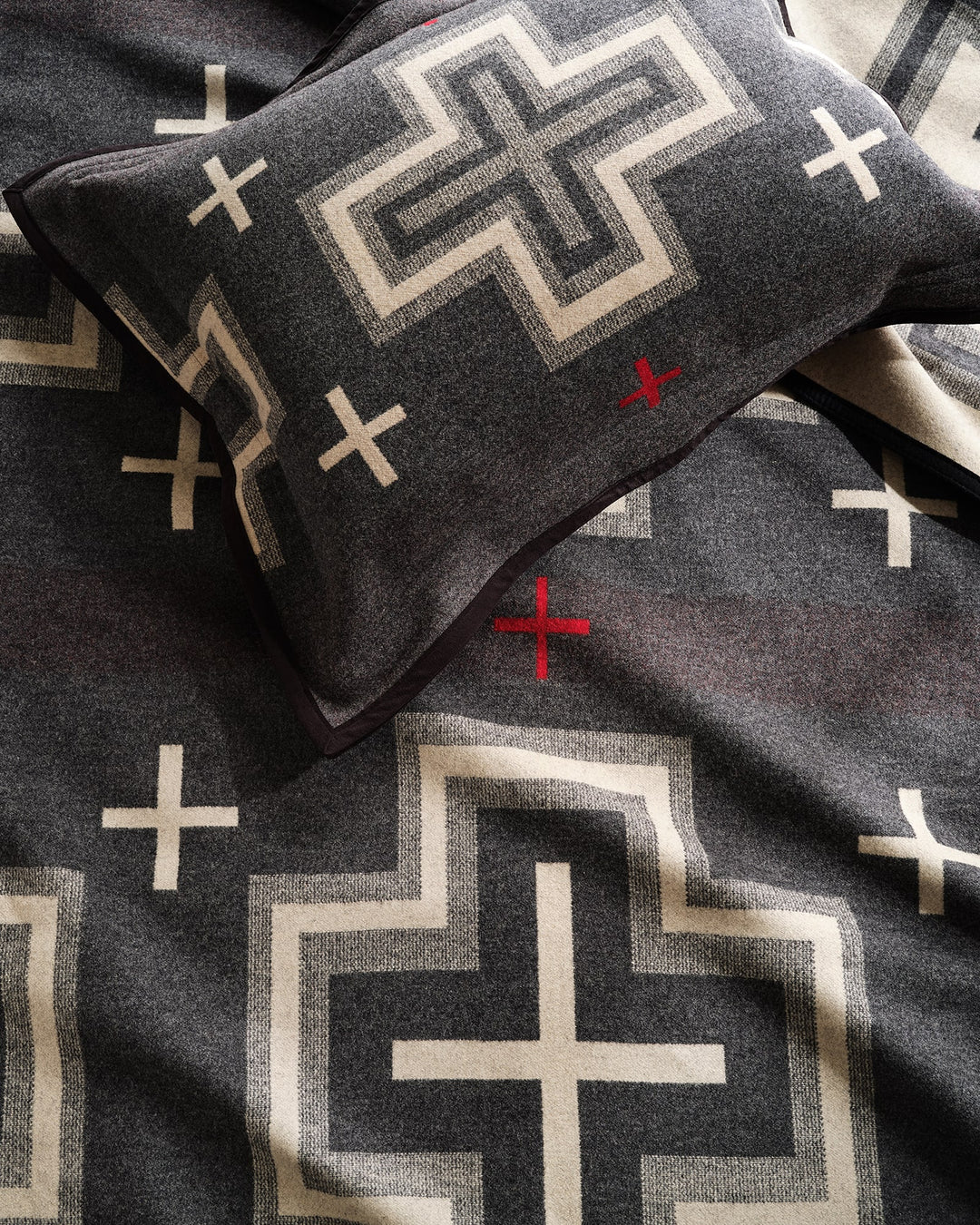 Pendleton San Miguel Throw