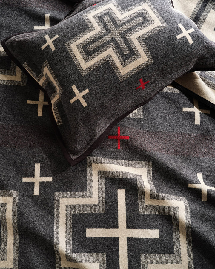 Pendleton San Miguel Throw