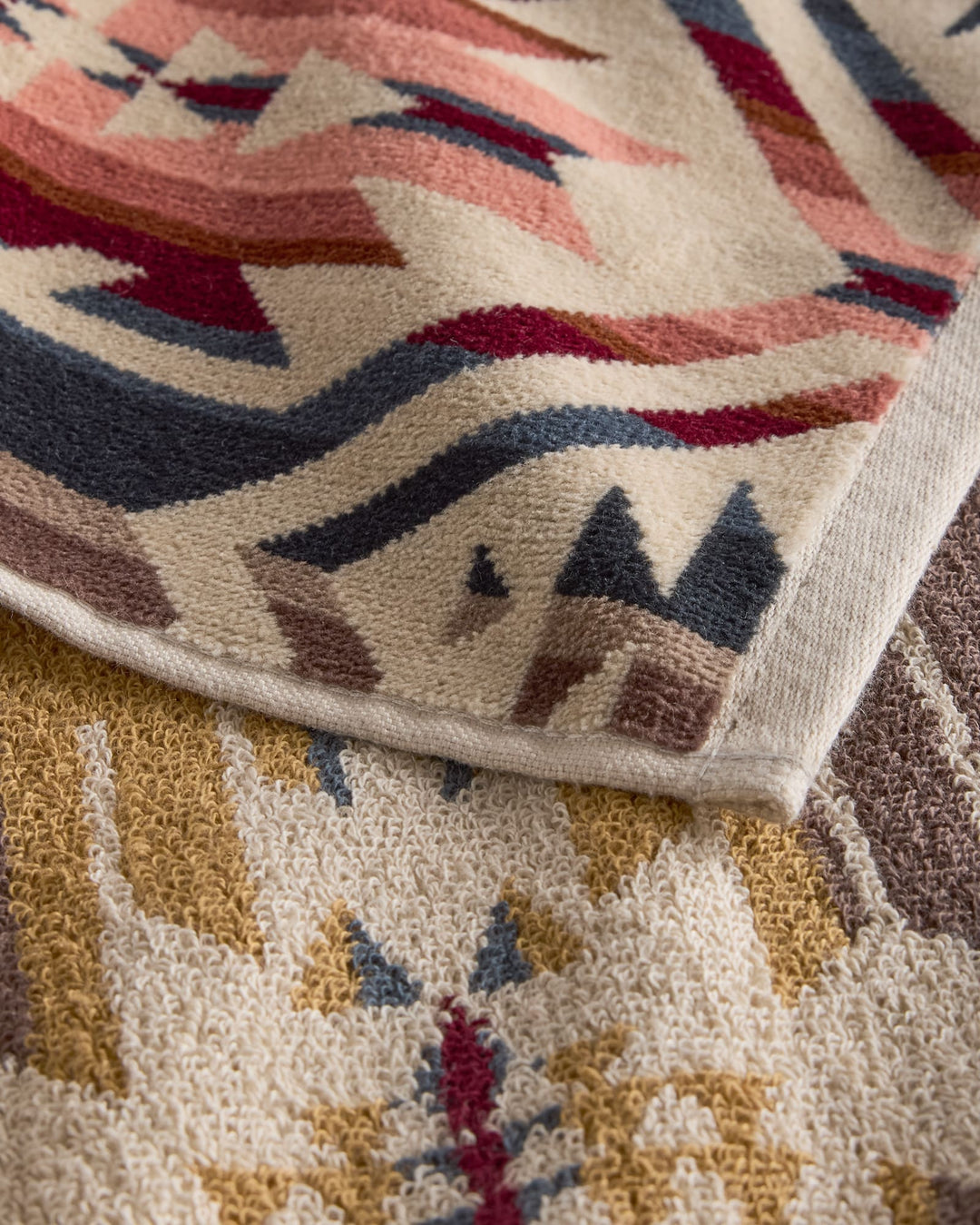 Pendleton White Sands Bath Towel