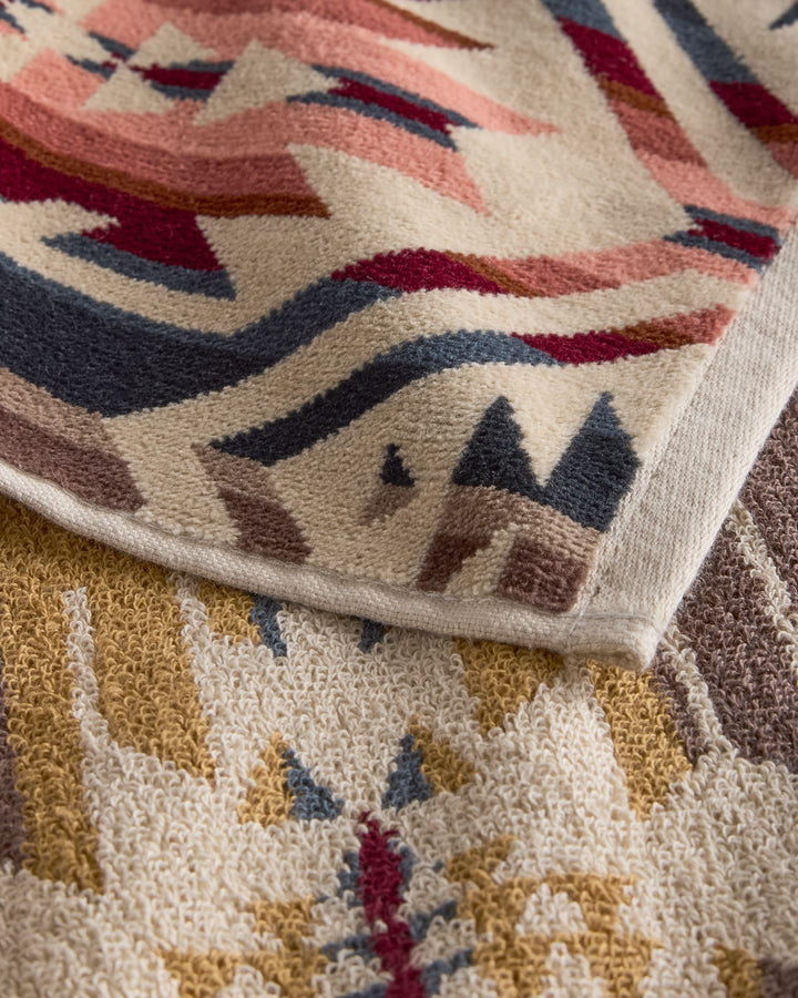 Pendleton White Sands Bath Towel