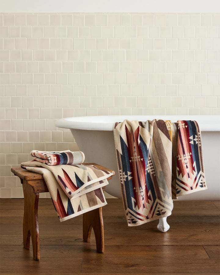 Pendleton White Sands Bath Towel