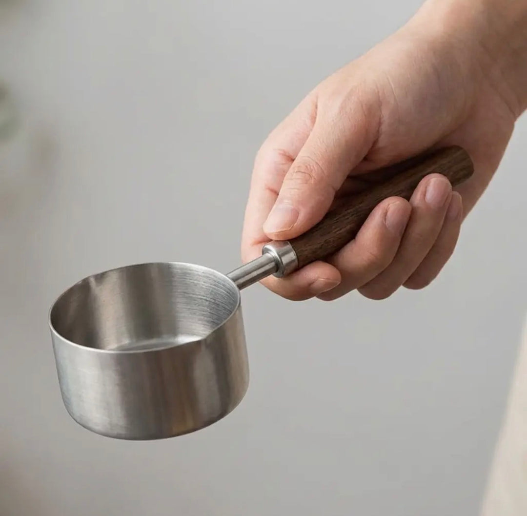 Stainless Steel Measuring Cups w/Wooden Handles (4-Piece Set)
