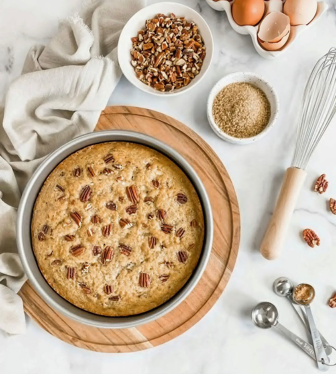 Round cake pan