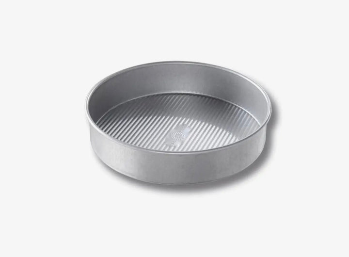Round cake pan