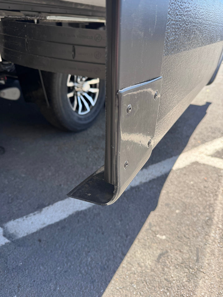 Left Slide Out Bottom Corner Trim Black