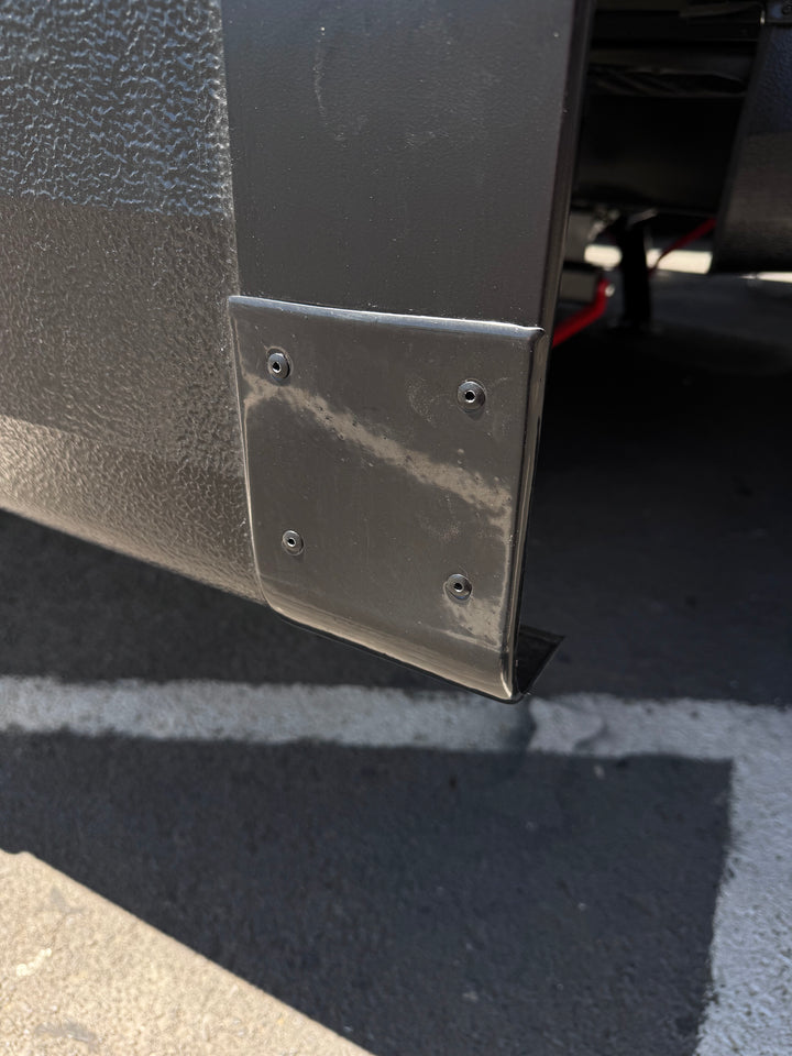 Slide Out Bottom Corner Trim